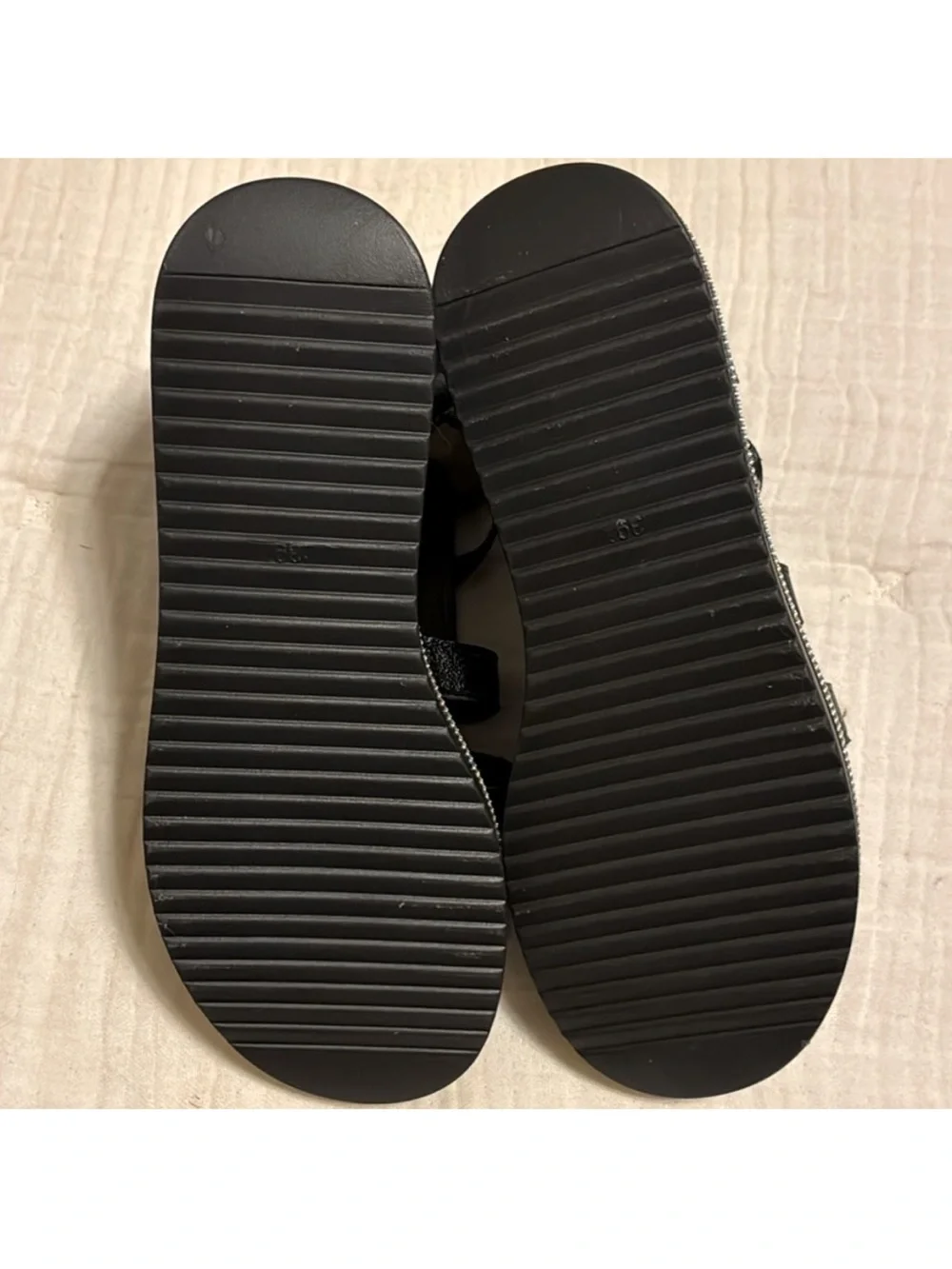 New Chloe Wedge Sandals in
Black size 8.5 Reserved @sandi_gonsalves - Picture 5 of 5